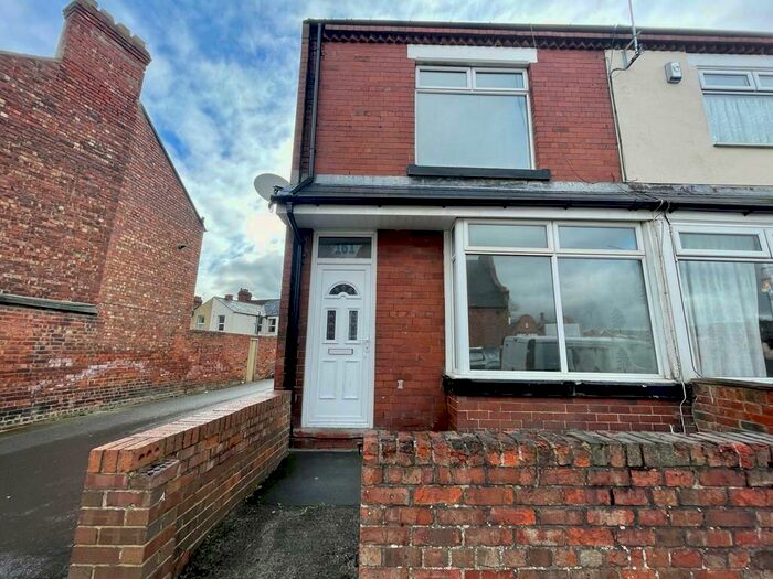 3 Bedroom House To Rent In Eldon Street/ North Road - Darlington, DL3