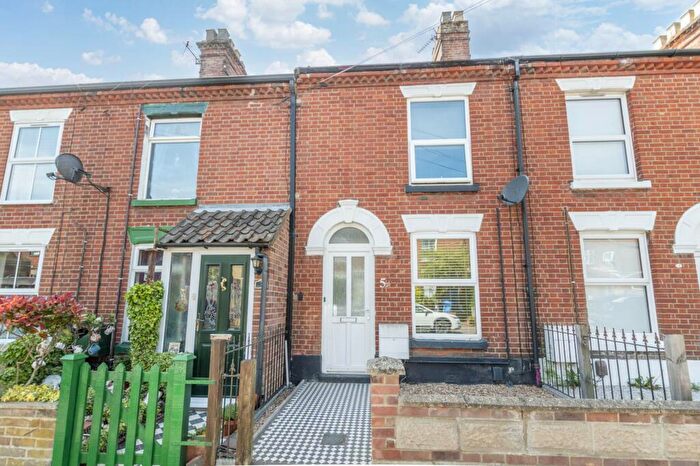 3 Bedroom Terraced House For Sale In Norman Road, Norwich, NR3