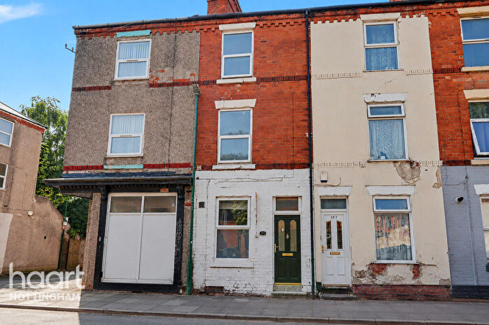 5 Bedroom Terraced House For Sale In Birkin Avenue, Radford, NG7