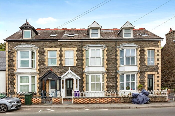 4 Bedroom Terraced House For Sale In Pwllhobi, Llanbadarn Fawr, Aberystwyth, Ceredigion, SY23