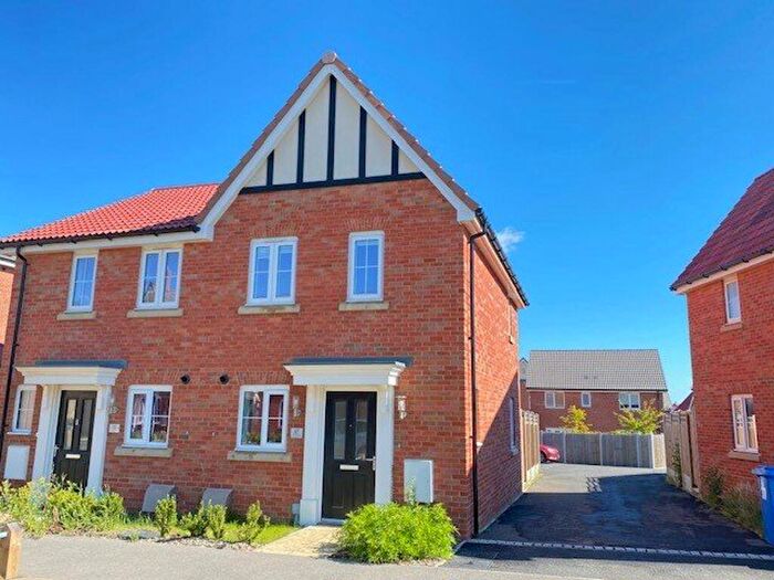 2 Bedroom House To Rent In Saltsman Road, Bury St Edmunds, IP32