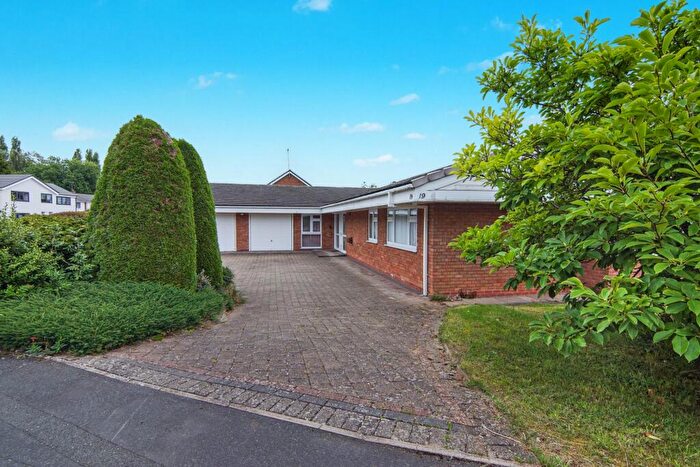 4 Bedroom Detached Bungalow For Sale In Old Mill Avenue, Coventry, CV4