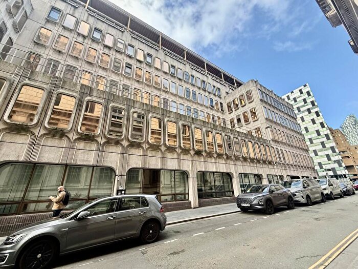 2 Bedroom Apartment For Sale In Rumford Street, Liverpool, Merseyside, L2
