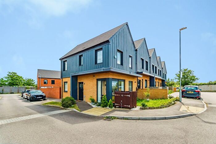 2 Bedroom End Of Terrace House For Sale In Jupiter Road, Milton Regis, Sittingbourne, ME10