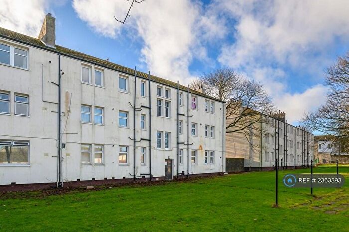 2 Bedroom Flat To Rent In Byron Street, Dundee, DD3