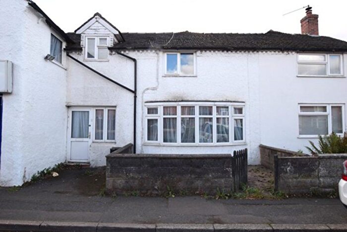 4 Bedroom Terraced House To Rent In Shrewsbury Road, Market Drayton, Shropshire, TF9