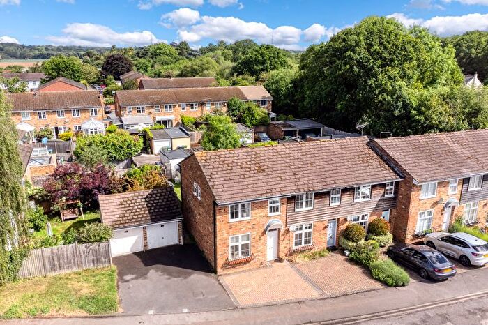 3 Bedroom Semi-Detached House For Sale In Pennyfield, Cobham, KT11
