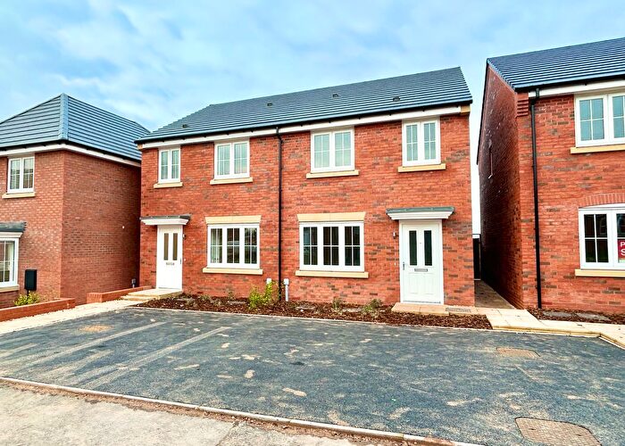 3 Bedroom Semi-Detached House To Rent In John Barrow Close, Telford, TF2