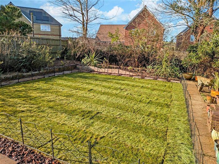 3 Bedroom End Terrace House For Sale In Yarborough Close, Godshill, Isle Of Wight, PO38