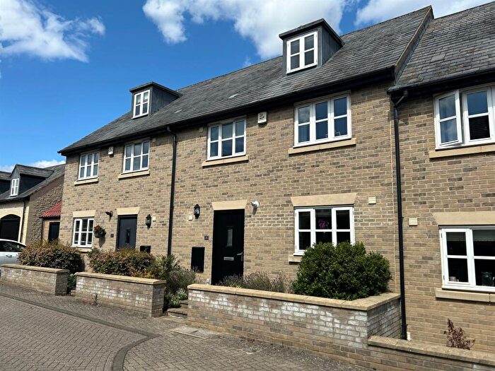4 Bedroom Town House For Sale In Needham Court, Yaxley, Peterborough, PE7