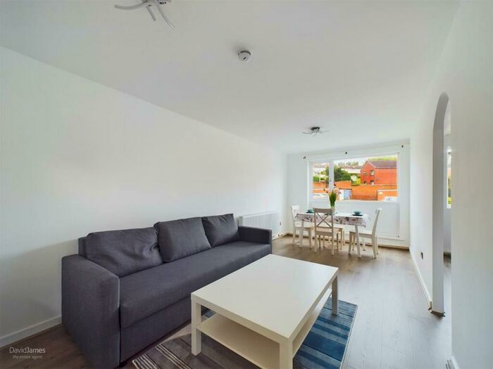 1 Bedroom Flat To Rent In Princess Close, Gedling, Nottingham, NG4