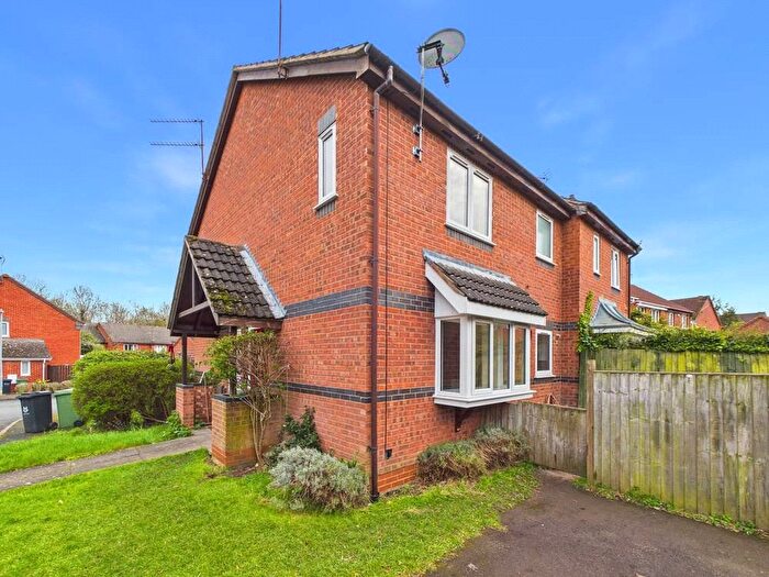 1 Bedroom Terraced House For Sale In Idleton, Worcester, Worcestershire, WR4