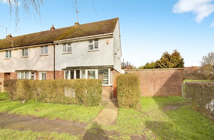 2 Bedroom End Of Terrace House For Sale In Breakmead, Welwyn Garden City, AL7