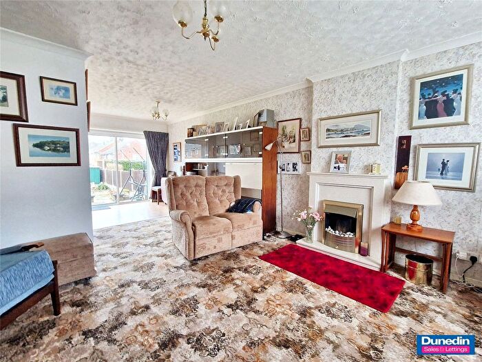 3 Bedroom Semi-Detached House For Sale In Wellman Croft, Selly Oak, Birmingham, B29