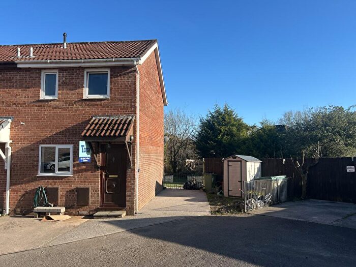 2 Bedroom Terraced House For Sale In Tylcha Ganol, Porth, CF39