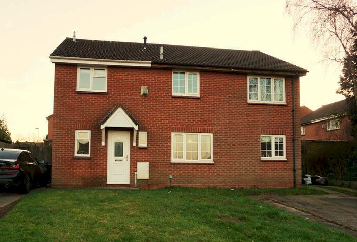 2 Bedroom Semi-Detached House To Rent In Shire Close, Birmingham, B16
