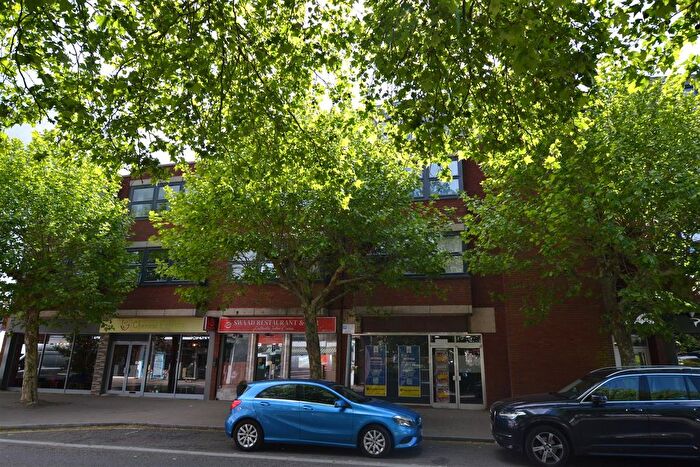 2 Bedroom Flat To Rent In Fleet Road, Fleet, GU51