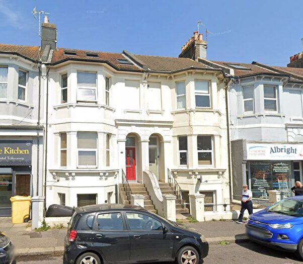 6 Bedroom Terraced House For Sale In Blatchington Road, Hove, BN3