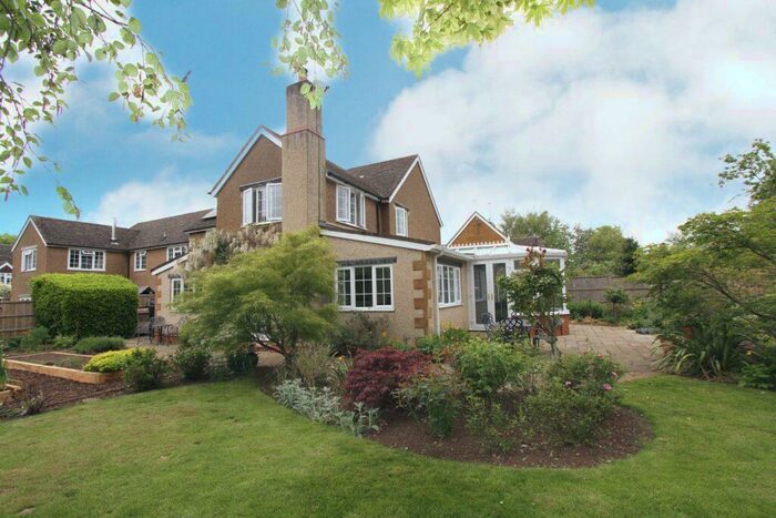 4 Bedroom Semi-Detached House To Rent In Sandpits Close, Upper Tysoe, Warwickshire, CV35