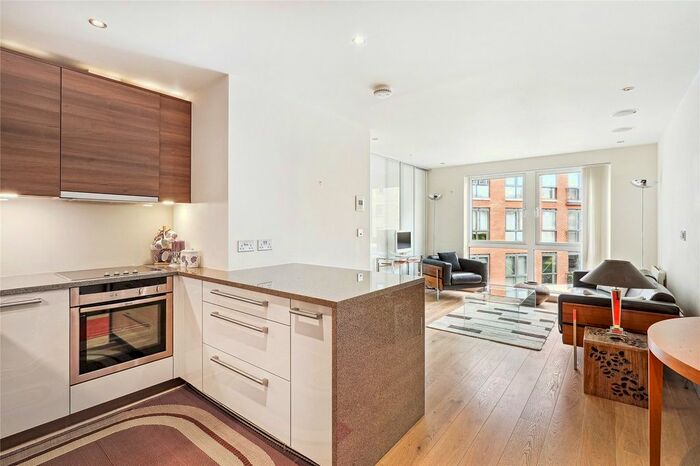 1 Bedroom Flat To Rent In Doulton House, Fulham, London, SW6