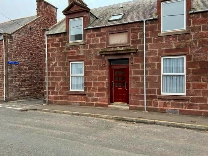 2 Bedroom Flat To Rent In Chapel Street, Turriff, AB53