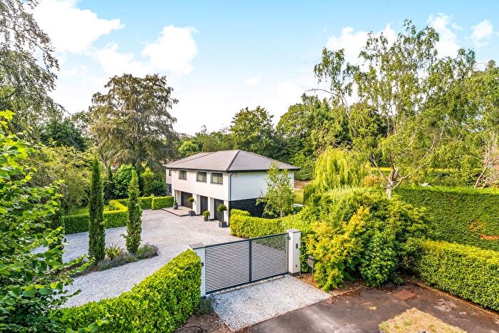 5 Bedroom Detached House To Rent In Old Avenue Close, West Byfleet, KT14