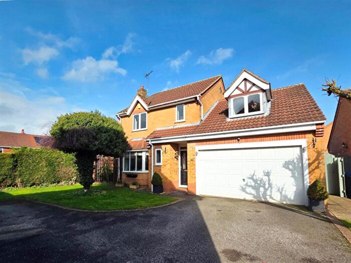 4 Bedroom Detached House For Sale In Fonton Hall Drive, Sutton-In-Ashfield, NG17