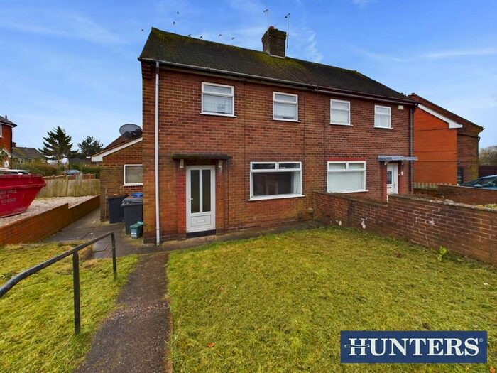 2 Bedroom Semi-Detached House To Rent In Bains Grove, Chesterton, Newcastle-Under-Lyme, ST5