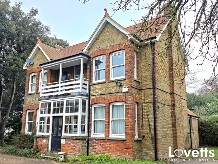 2 Bedroom Flat To Rent In Dent-De-Lion Farmhouse, Garlinge, CT9