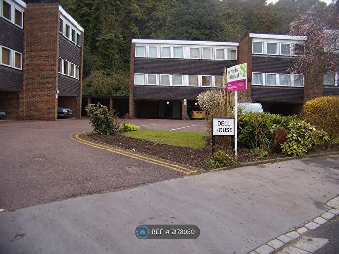 1 Bedroom Flat To Rent In Biddulph Road, South Croydon, CR2