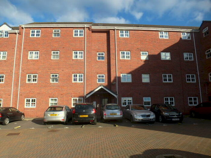2 Bedroom Apartment To Rent In St Andrews Court, St Andrews Street, Northampton, NN1