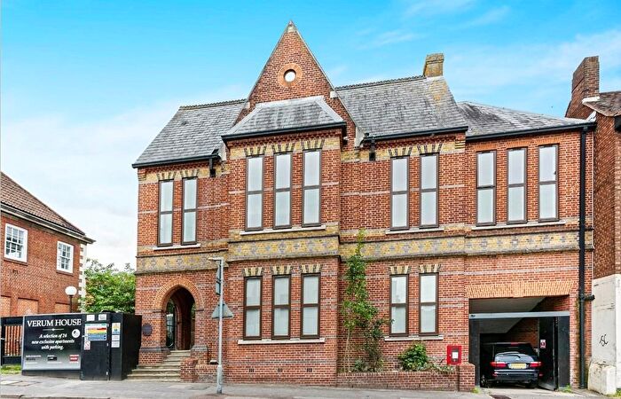 2 Bedroom Apartment To Rent In New Street, Basingstoke, RG21