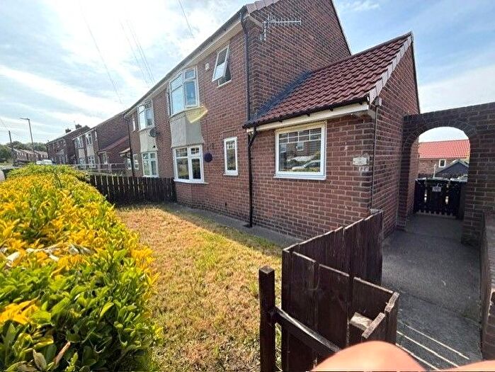1 Bedroom Flat For Sale In Wordsworth Avenue, Whickham, NE16