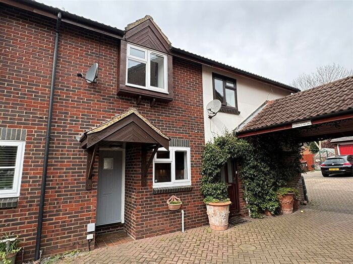 2 Bedroom Terraced House To Rent In Boakes Drive, Stonehouse, GL10