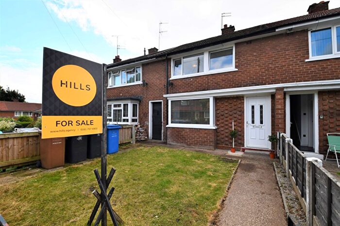 3 Bedroom Terraced House For Sale In Brentwood, Salford, M6