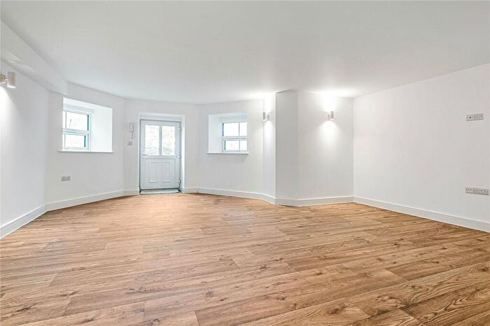 1 Bedroom Apartment For Sale In Woodfield House, Tangmere Road, Tangmere, PO20