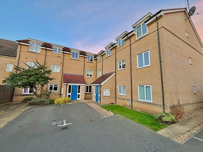 2 Bedroom Flat To Rent In Mid Water Crescent, Hampton Vale, Peterborough, PE7