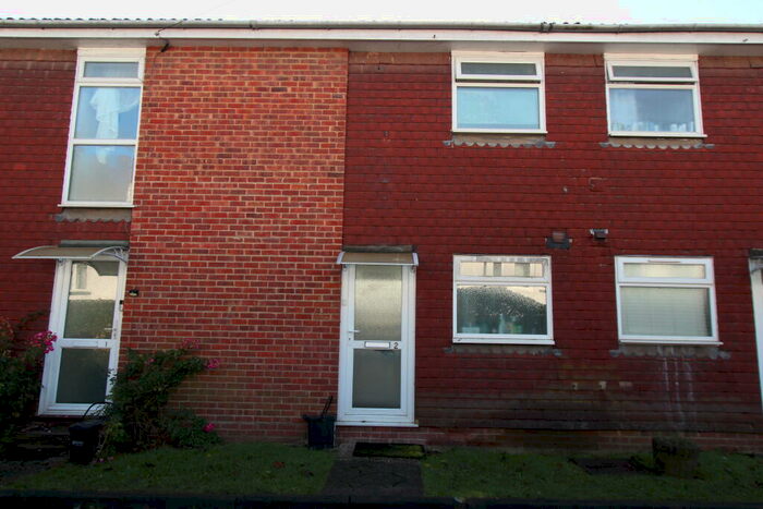 2 Bedroom Flat To Rent In Kendrick Road, Reading, RG1