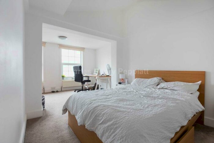 2 Bedroom Apartment To Rent In Plender Street, Camden Town, NW1