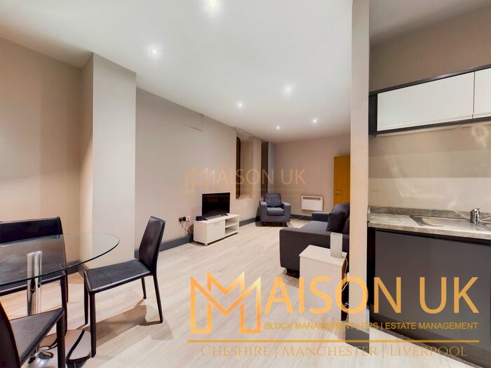 2 Bedroom Flat To Rent In Bedroom Apartment, Rumford Street, Liverpool, Lancashire, L2