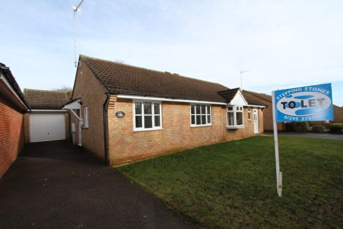 2 Bedroom Detached Bungalow To Rent In Horton Close, Middleton Cheney, Oxon, OX17