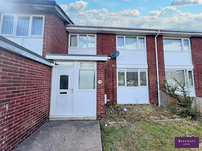 3 Bedroom Terraced House For Sale In Church Street, Thurnscoe, Rotherham, S63