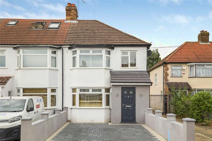 3 Bedroom End Of Terrace House To Rent In Lynhurst Crescent, Uxbridge, UB10