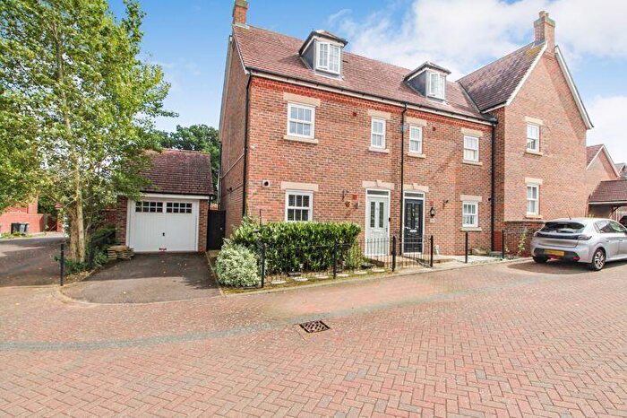 3 Bedroom Semi-Detached House For Sale In Crowsley Road, Kempston, MK42