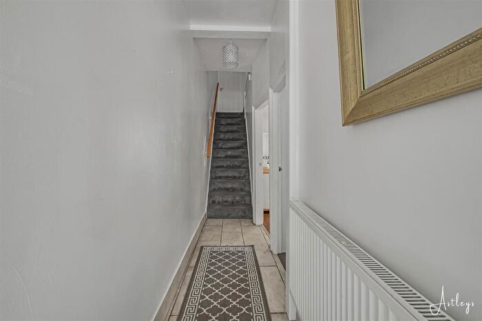 3 Bedroom Terraced House For Sale In Pant Yr Heol, Neath, SA11