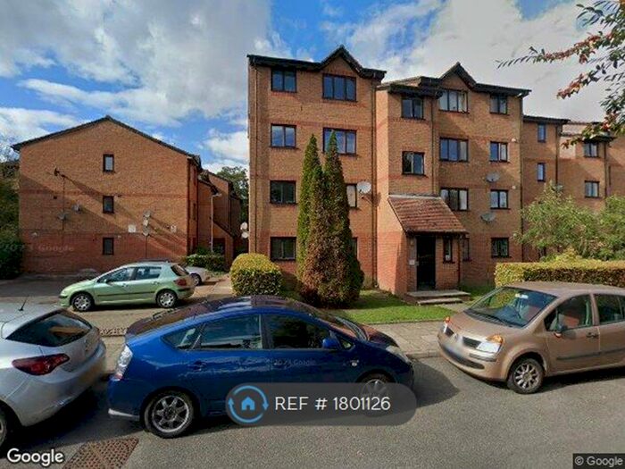 1 Bedroom Flat To Rent In Glenville Grove, London, SE8