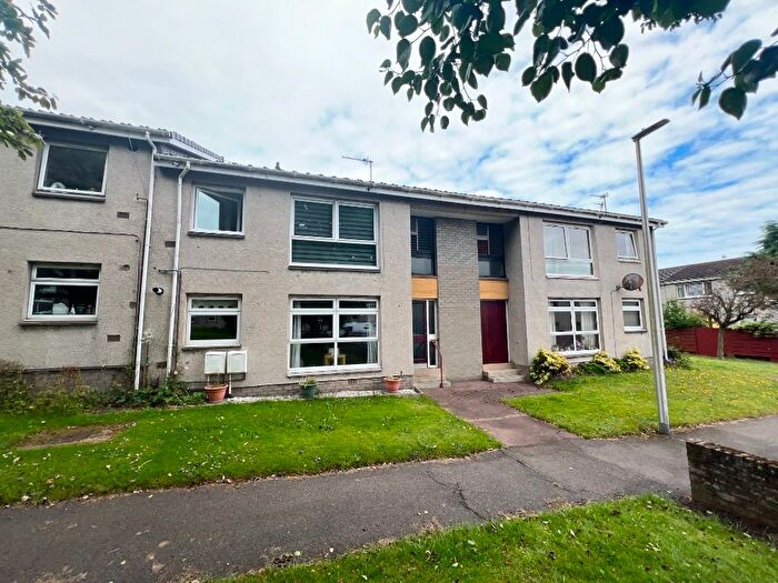 2 Bedroom Flat To Rent In Strathmore Street, Broughty Ferry, Dundee, DD5