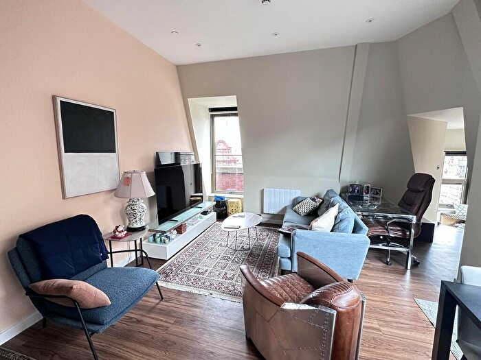 2 Bedroom Apartment To Rent In Spencer House, Leeds City Centre, LS1