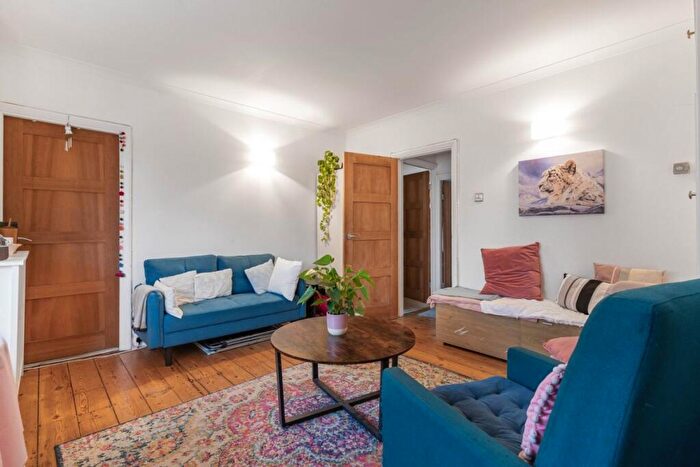 2 Bedroom Flat To Rent In Maberley Road, Crystal Palace, SE19