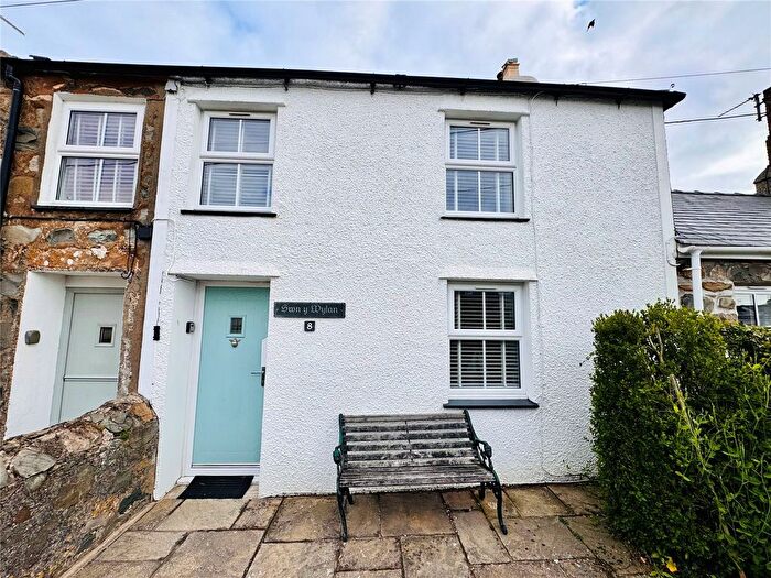 3 Bedroom Terraced House For Sale In Penrhos, Morfa Nefyn, Pwllheli, Gwynedd, LL53